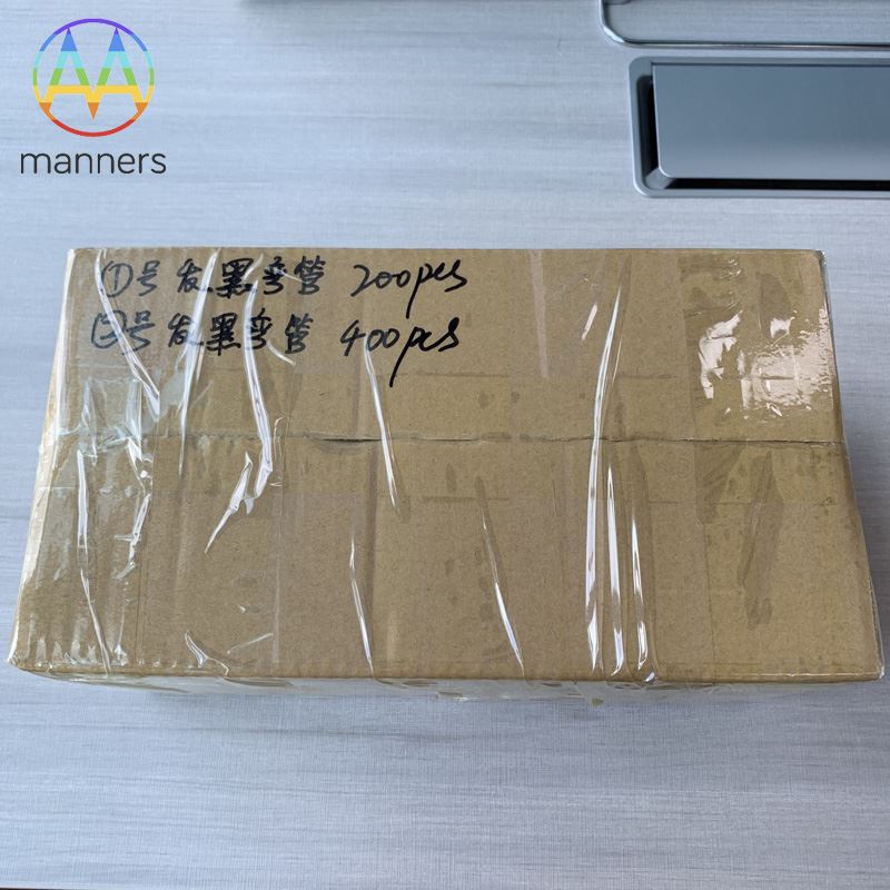 Khách hàng Na Uy 600 ống uốn cong màu đen Anodized tùy chỉnh đã hoàn thành sả...